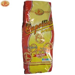 Brezel cu susan Capollini Pan Group 650 gr Brezel cu susan Capollini Pan Group 650 gr