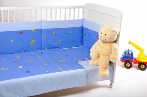 Lenjerie 4 piese 120 x 60 BebeDeco, Lumea Jucariilor Lenjerie 4 piese 120 x 60 BebeDeco, Lumea Jucariilor