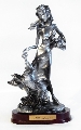 Fata cu caine.Statuete decorative